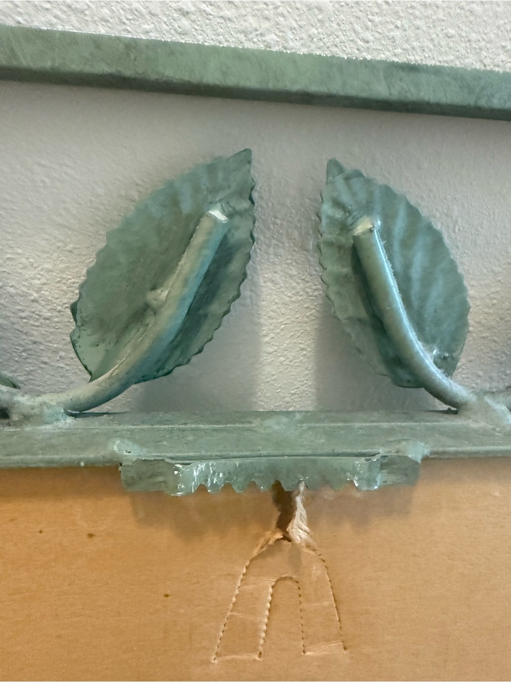 GTC International Verdigris Leaf Wall Mirror Botanical Green Metal Cottage Decor - Picture 6 of 7